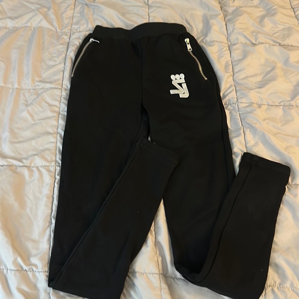 Shane Justin sweats